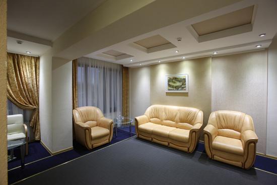 Prestige Hotel Homel Buitenkant foto
